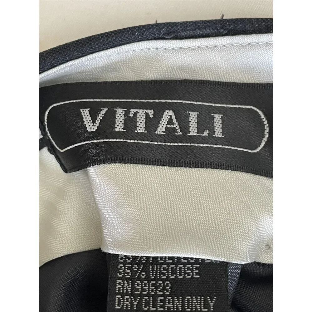 Vitali 50L 40 x 28 3pc Dark Gray Subtle Windowpane 4Btn Suit‎ Vest Waistcoat